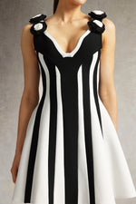 Load image into Gallery viewer, Serela Sleeveless V-Neck Flower Bandage Mini Dress