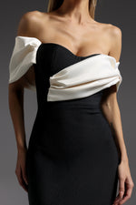 Load image into Gallery viewer, Lala Off-The-Shoulder Fold Bandage Maxi Dress
