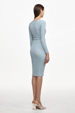 Lade Bild in die Galerieansicht, Viomo Chic Contour Round Neck Long Sleeve Buttoned Knit Midi Dress