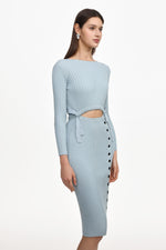 Lade Bild in die Galerieansicht, Viomo Chic Contour Round Neck Long Sleeve Buttoned Knit Midi Dress
