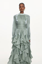 Lade Bild in die Galerieansicht, Grasa Elegant Flowy Long Sleeve Pleated Ruffle Maxi Dress