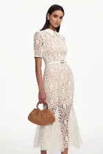 Load image into Gallery viewer, Selly Elegant Contour Short Sleeve Rhinestone Floral Lace Woven Maxi Dress