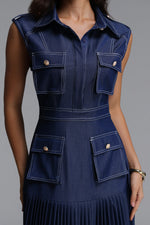 Lade Bild in die Galerieansicht, Jouy Elegant Tailored Sleeveless Pleated Maxi Dress