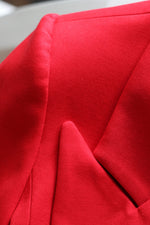 Load image into Gallery viewer, Imperial Rouge Couture – Red Wool Skirt Suit with Belt
