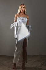 Lade Bild in die Galerieansicht, Pola Bow Velvet Diamante Chain Dress