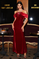 Lade Bild in die Galerieansicht, Tove Off Shoulder Velvet Maxi Dress - Red