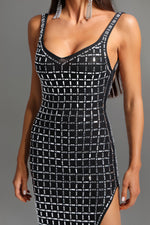Load image into Gallery viewer, Sabriya V-Neck Sleeveless Halter Diamond Midi Dress
