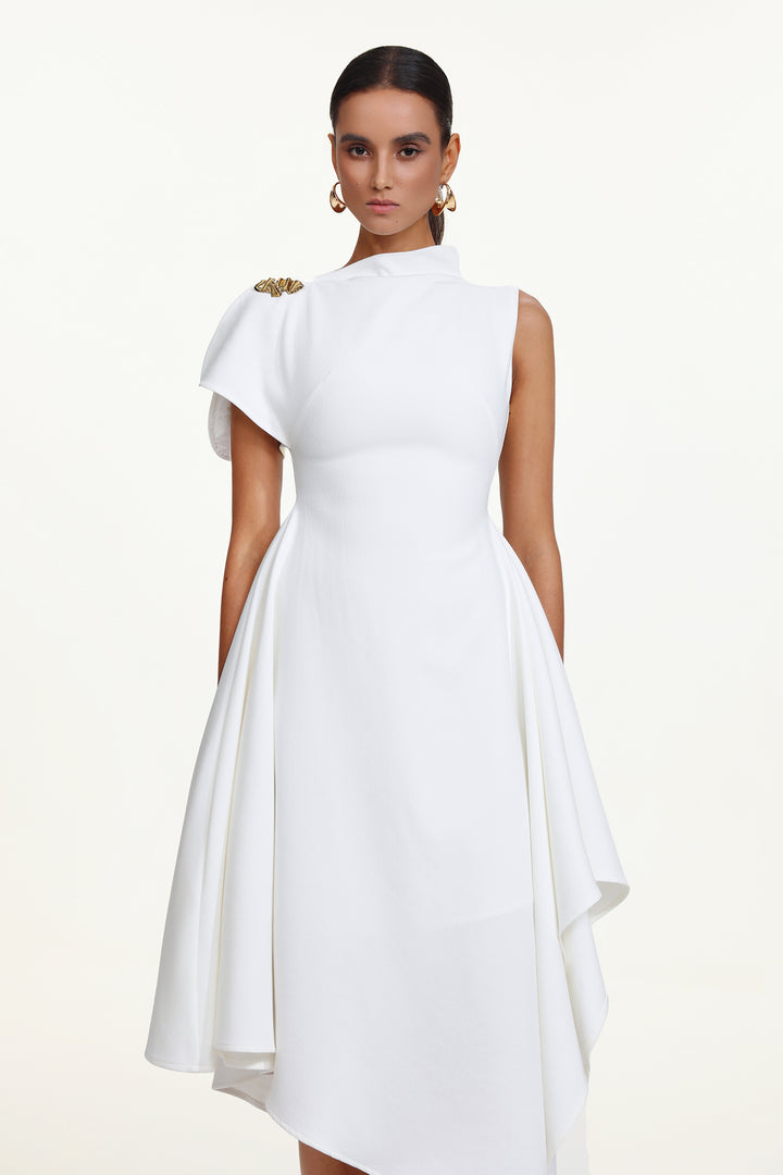 Weren Elegant Contour High Neck Asymmetric Maxi Dress