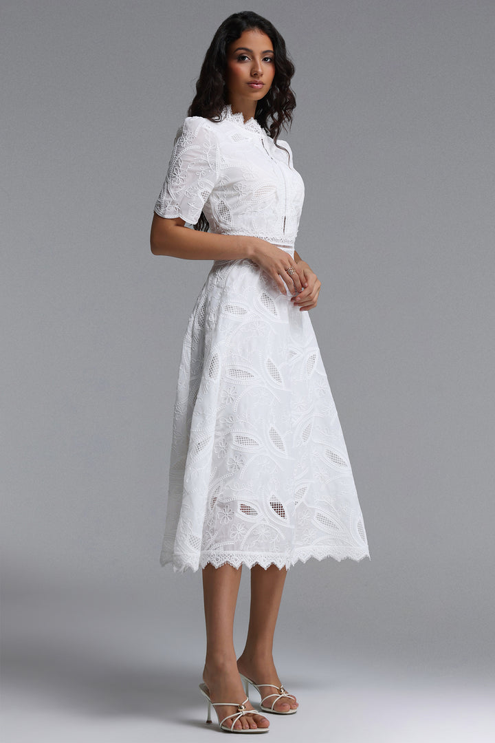 Stretchy Resort Cinched Short Sleeve Embroidered Floral Lace Woven Midi Dress
