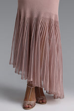 Load image into Gallery viewer, Sucia Elegant Cinched V Neck Sleeveless Knit Maxi Dress	