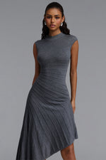 Lade Bild in die Galerieansicht, Tadeo Chic Contour Sleeveless Diagonal Stripes Asymmetric Hem Knit Midi Dress