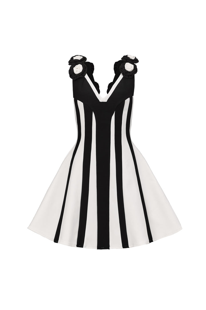 Serela Sleeveless V-Neck Flower Bandage Mini Dress