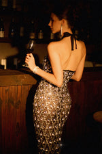 Lade Bild in die Galerieansicht, Raola Glamorous Contour Halter Rhinestone Sequin Feather Maxi Dress